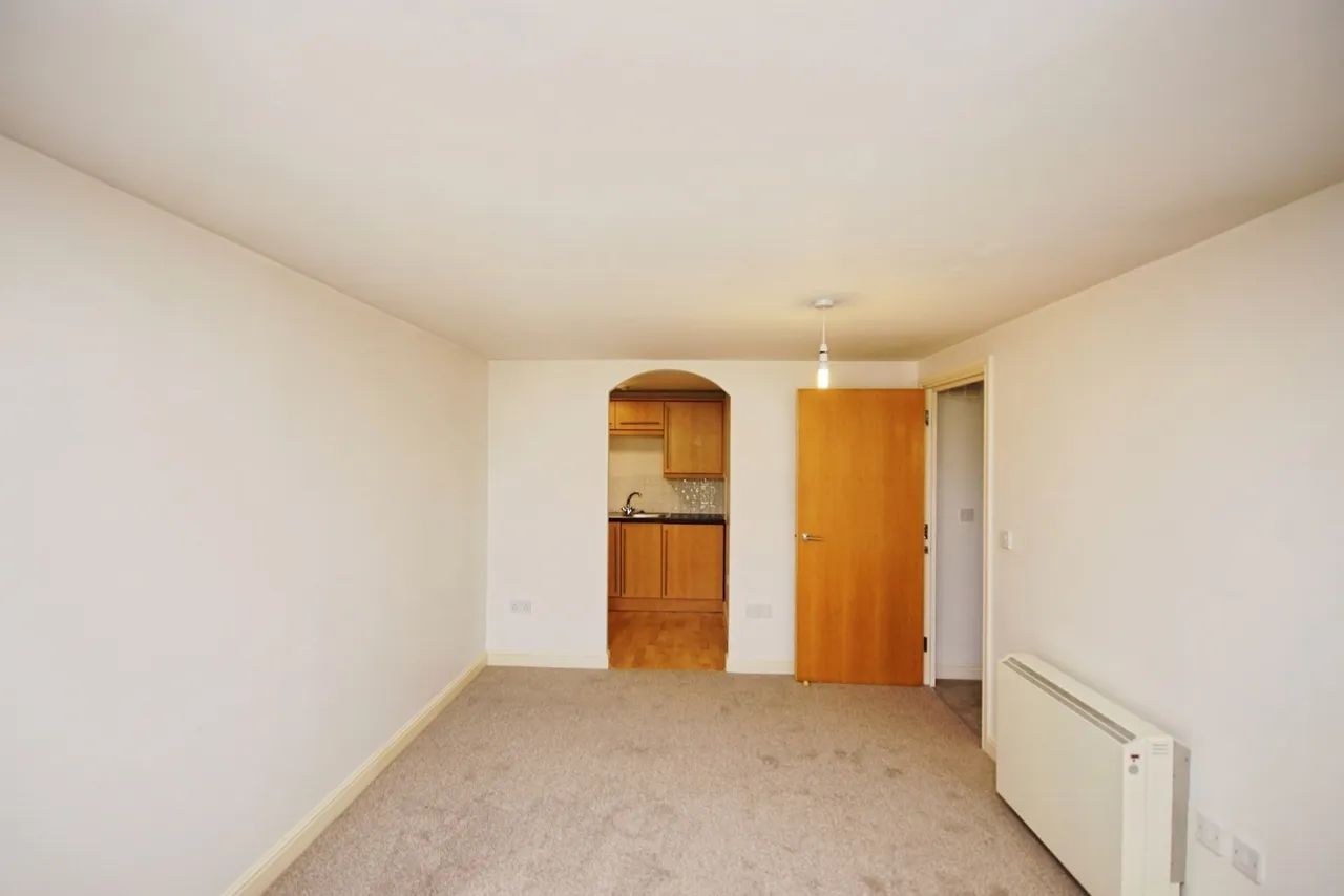 Springly Court, Grimsbury Road, Bristol, Gloucestershire, BS15, photo 6