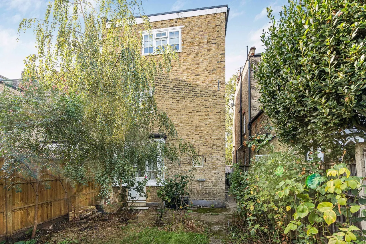 Lawn Crescent, Kew, TW9, photo 13