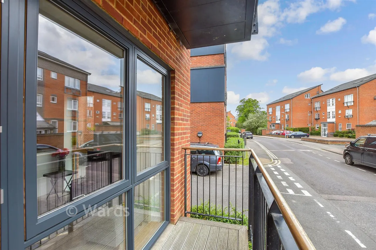 Avebury Avenue, Tonbridge, TN9, photo 8