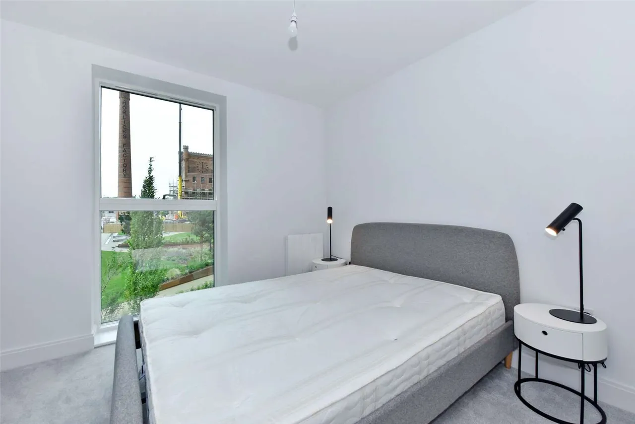 Artesian House, Memorial Avenue, Slough, SL1 3GR, photo 5