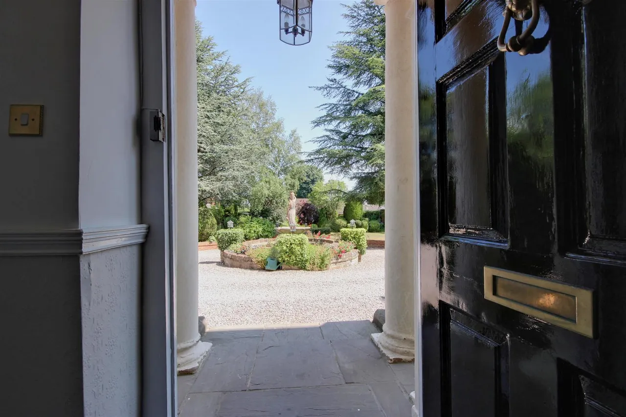 Hall Park, Swanland, photo 25
