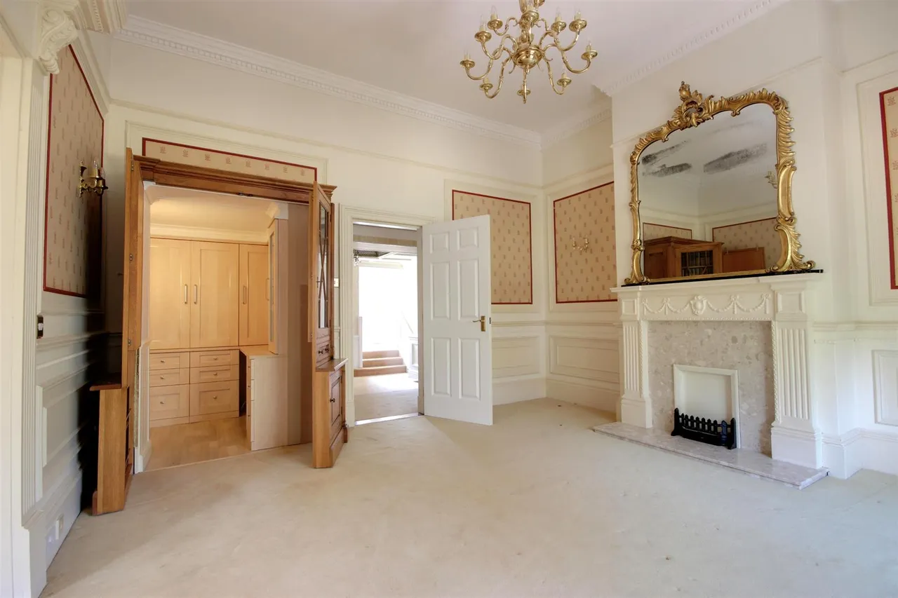 Hall Park, Swanland, photo 11