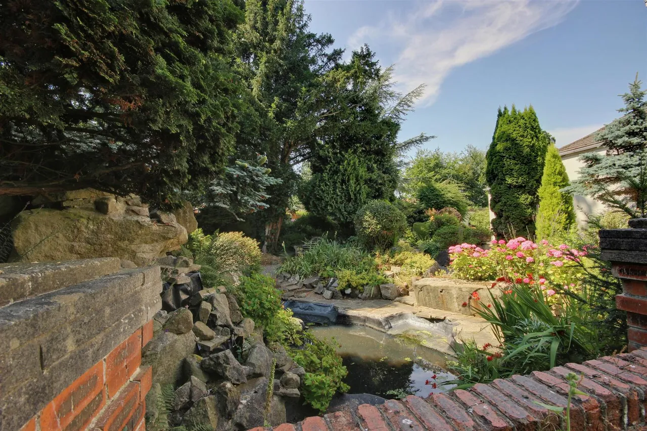Hall Park, Swanland, photo 22