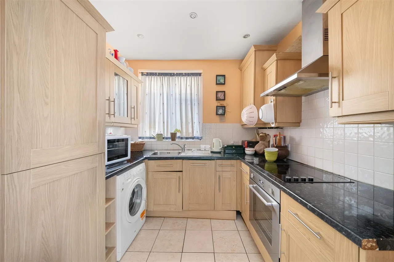 Penderel Road, Hounslow, photo 2