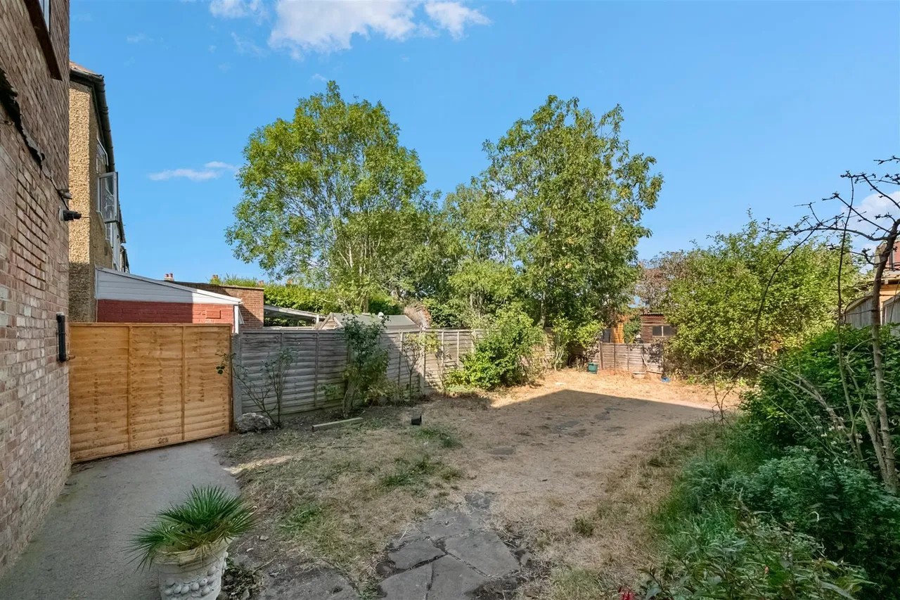 Penderel Road, Hounslow, photo 10