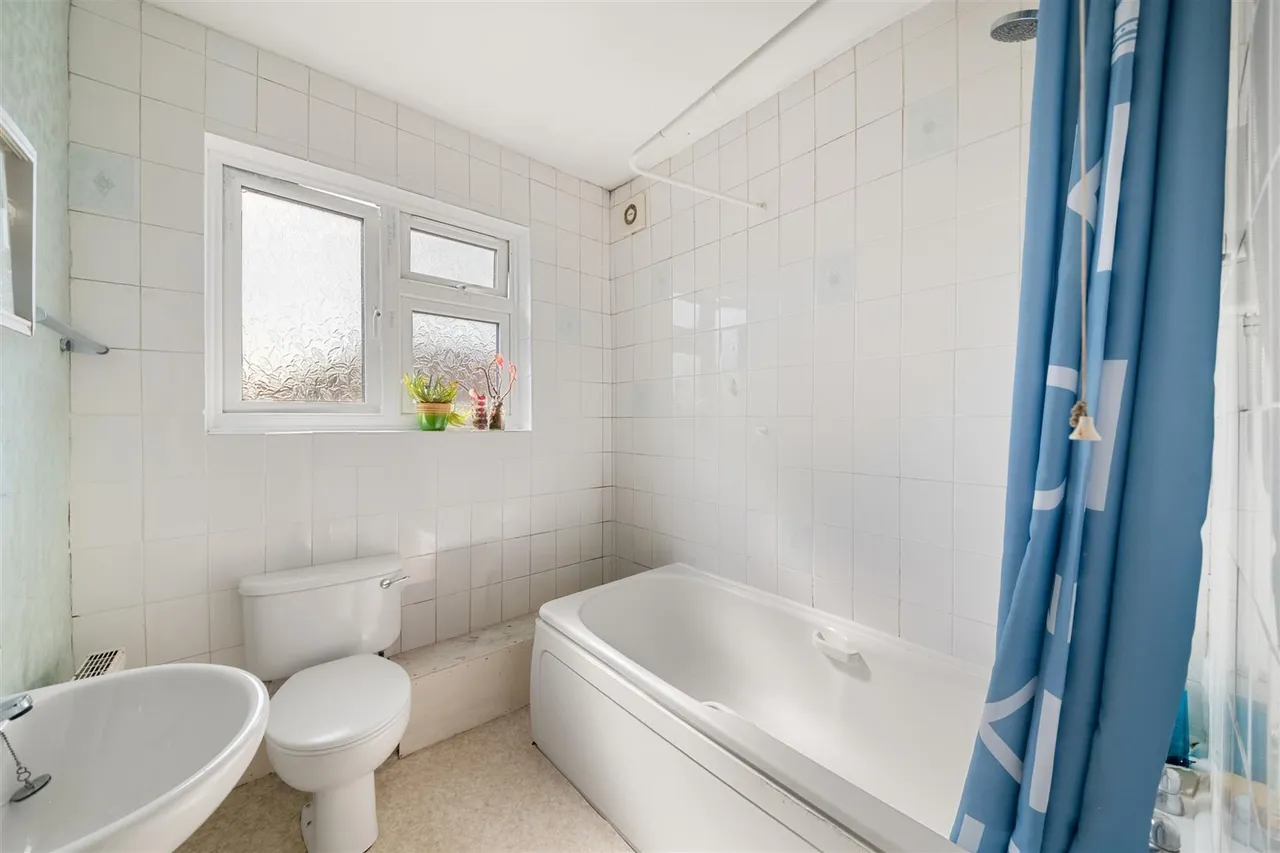 Penderel Road, Hounslow, photo 9