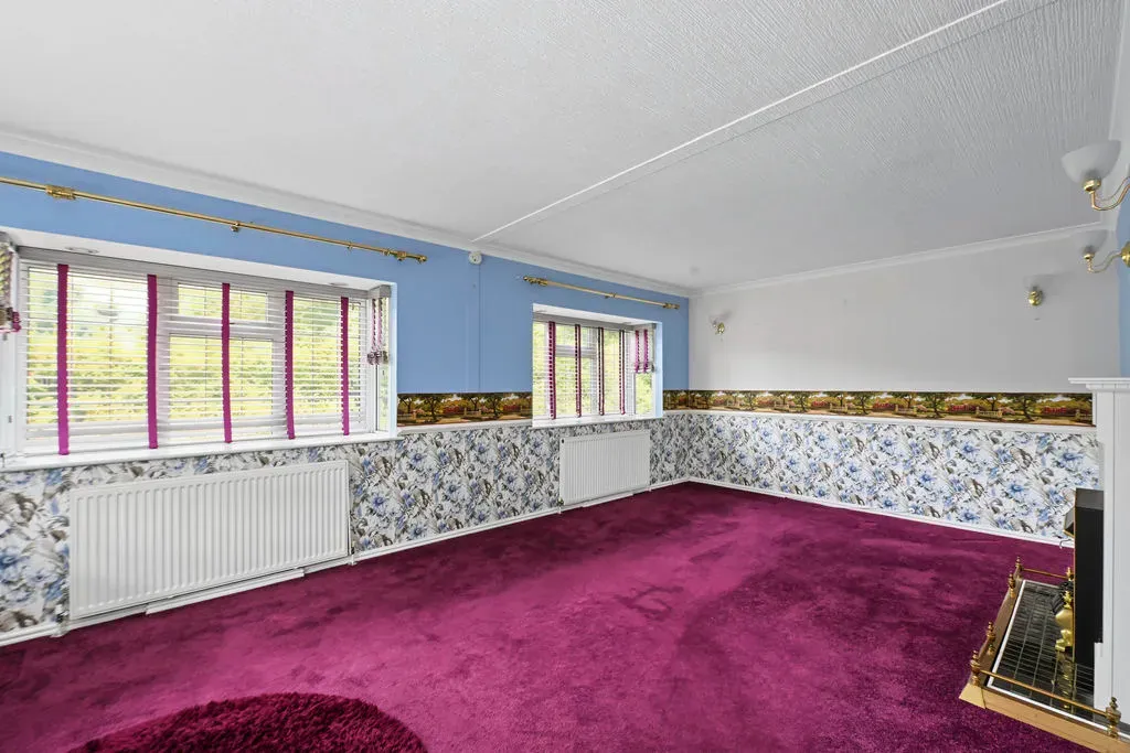 Chesham Road, Wigginton, Hertfordshire, HP23 6JF, photo 11