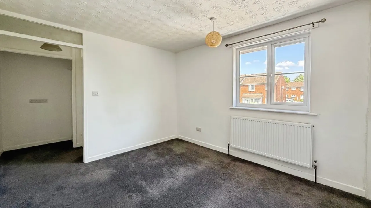 Buckleaze Close, Trowbridge, photo 5