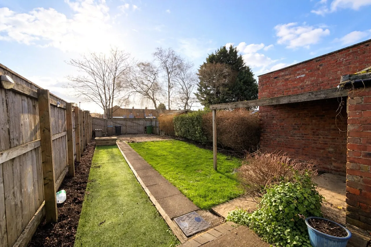 Romanby Road, NORTHALLERTON, North Yorkshire, DL7, photo 11
