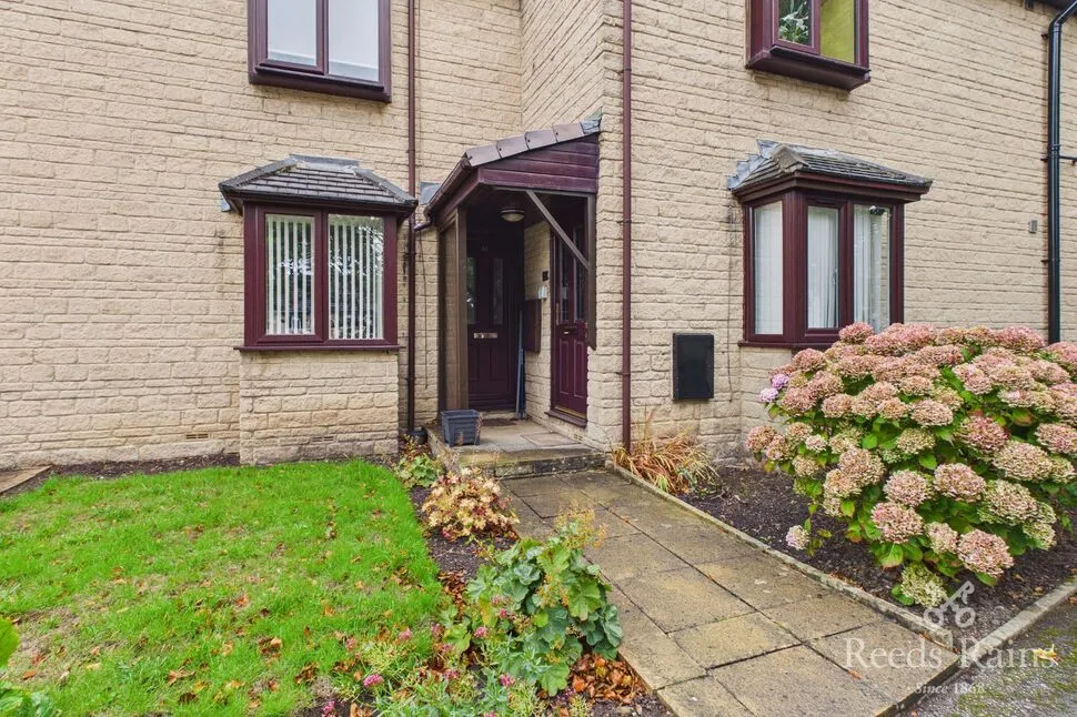 Scholes Lane, Scholes, West Yorkshire, BD19, photo 10