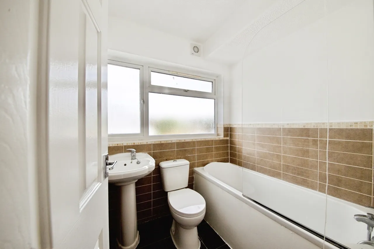 Hampden Way, London, N14, photo 9