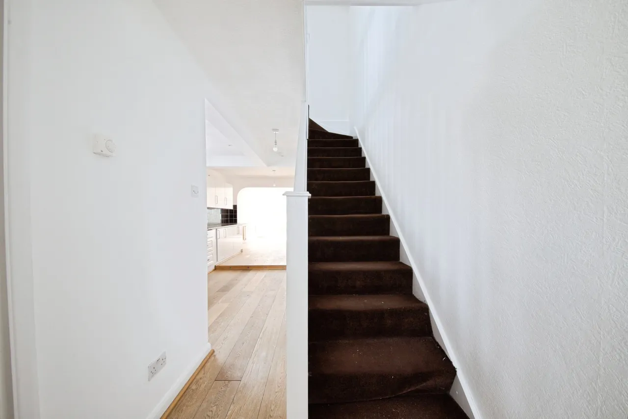 Hampden Way, London, N14, photo 6