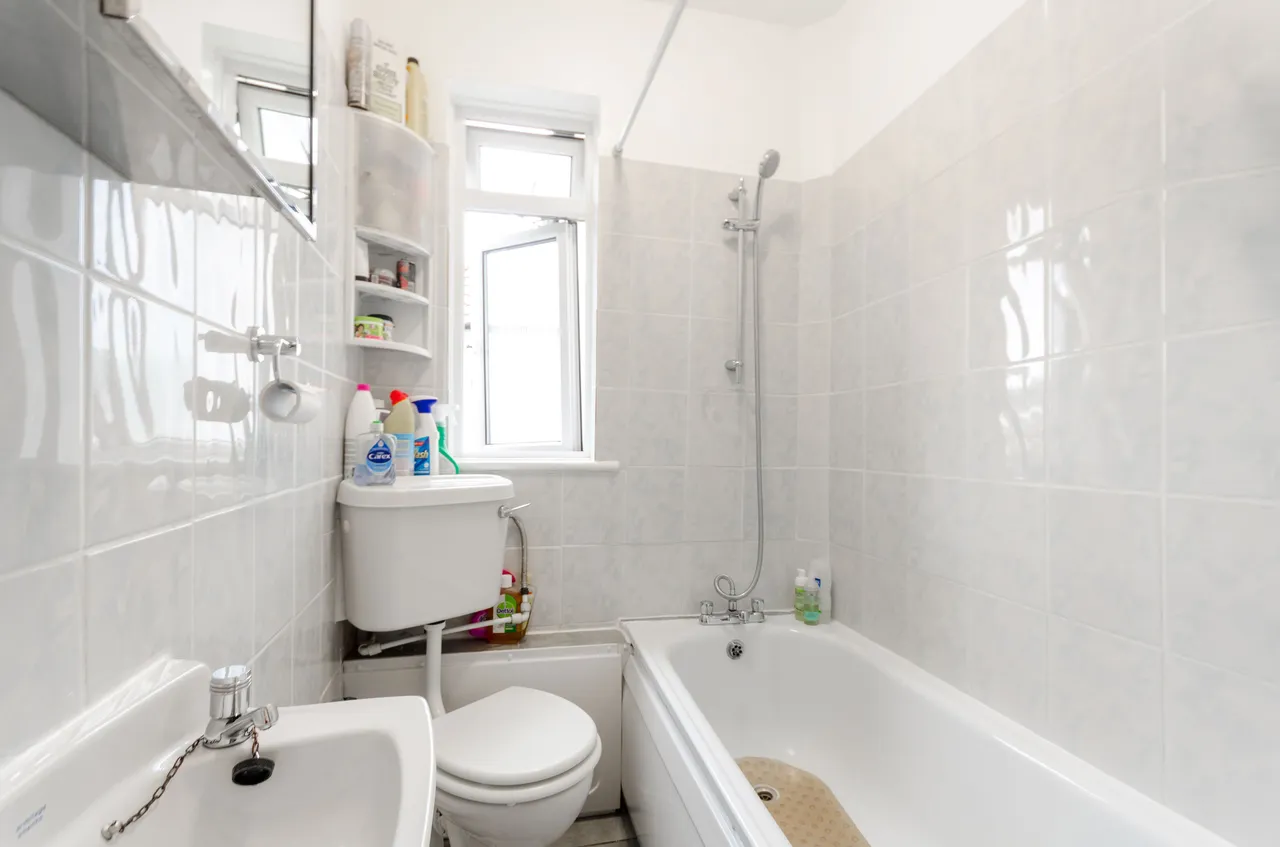 London, SE27, photo 6