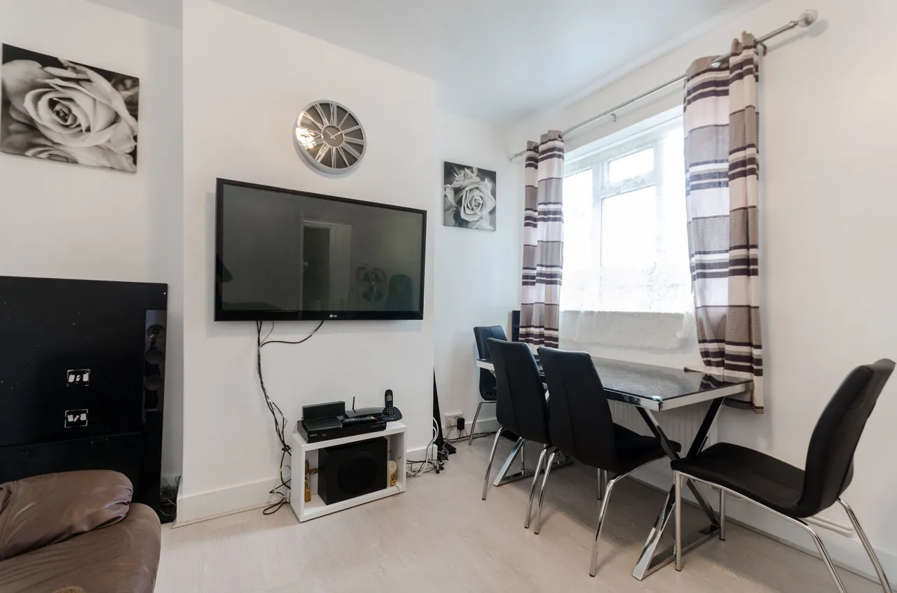 London, SE27, photo 5