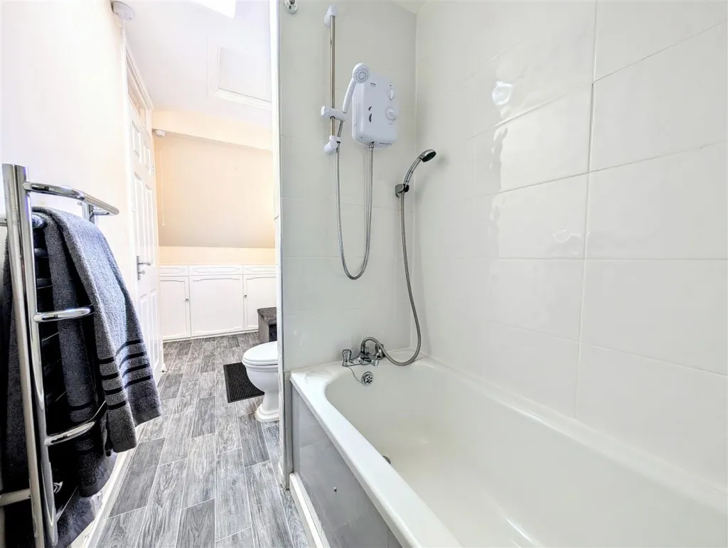 Edinburgh Drive, Willenhall, WV12, photo 19