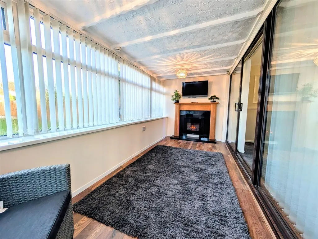 Edinburgh Drive, Willenhall, WV12, photo 8