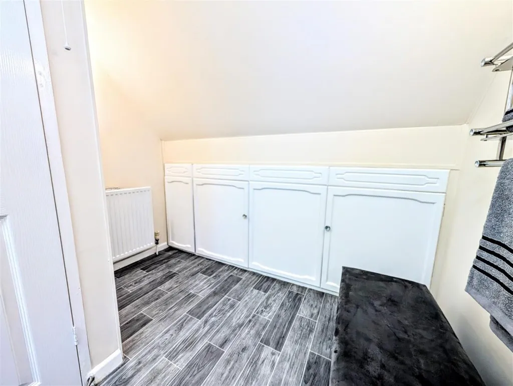 Edinburgh Drive, Willenhall, WV12, photo 20