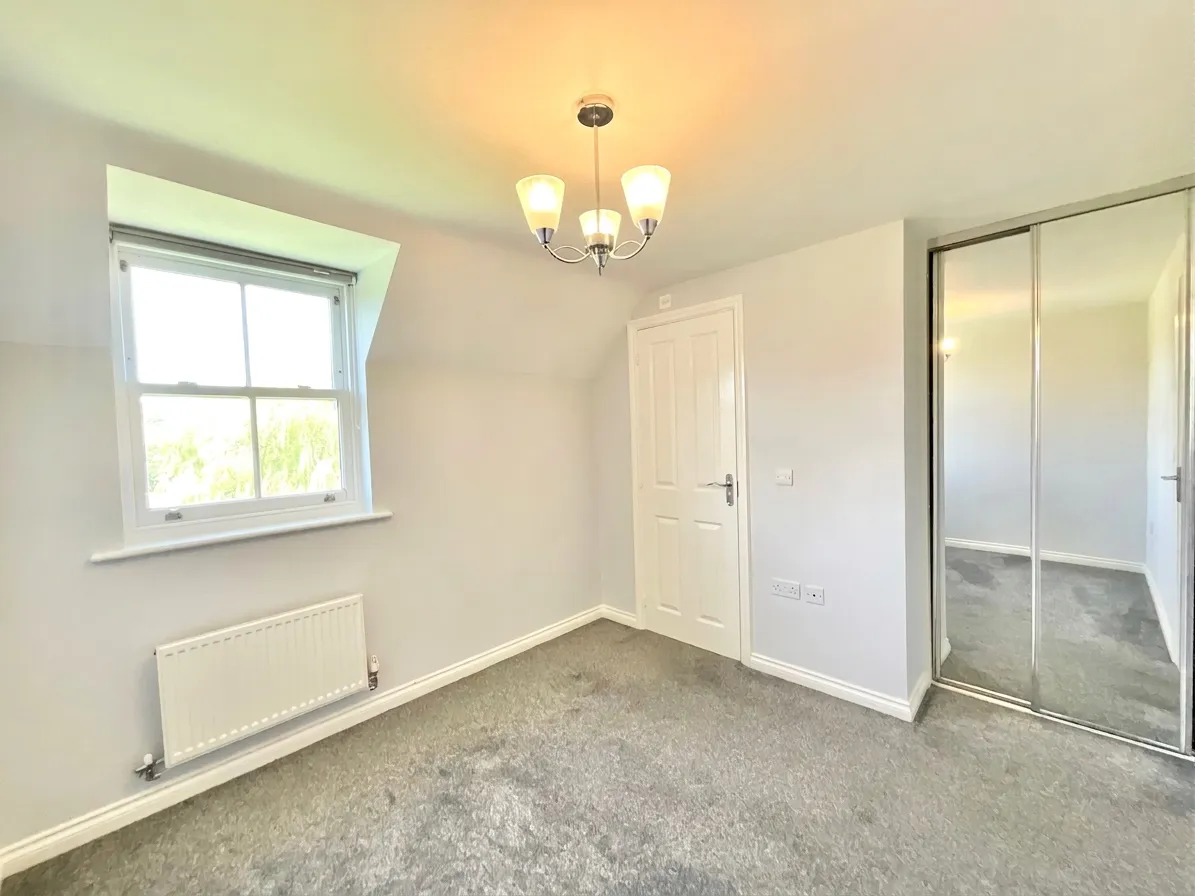 Riverside Crescent, Hall Yard, ST10, photo 12