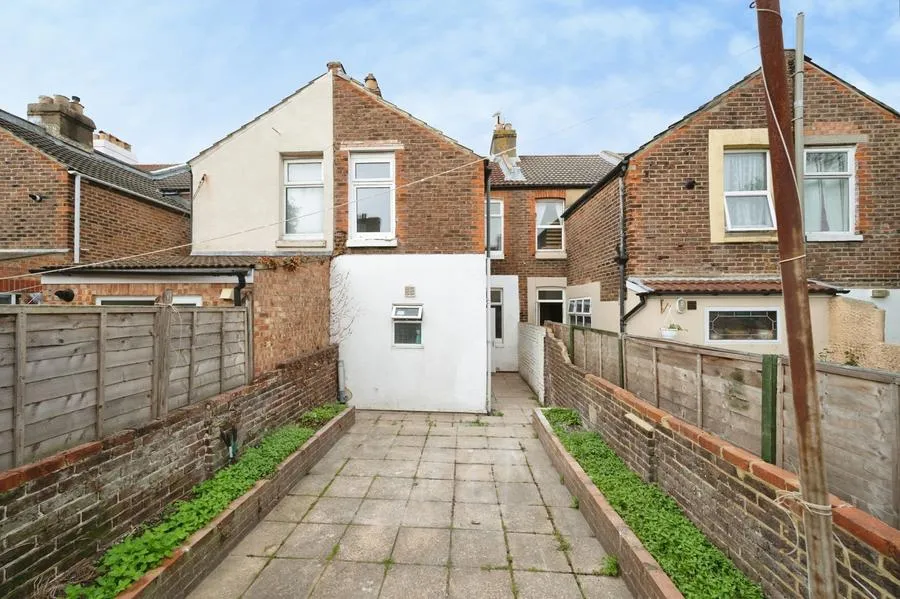 Jubilee Road, Southsea, PO4, photo 23