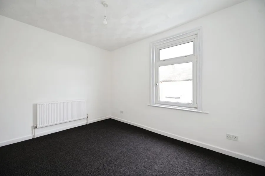 Jubilee Road, Southsea, PO4, photo 14