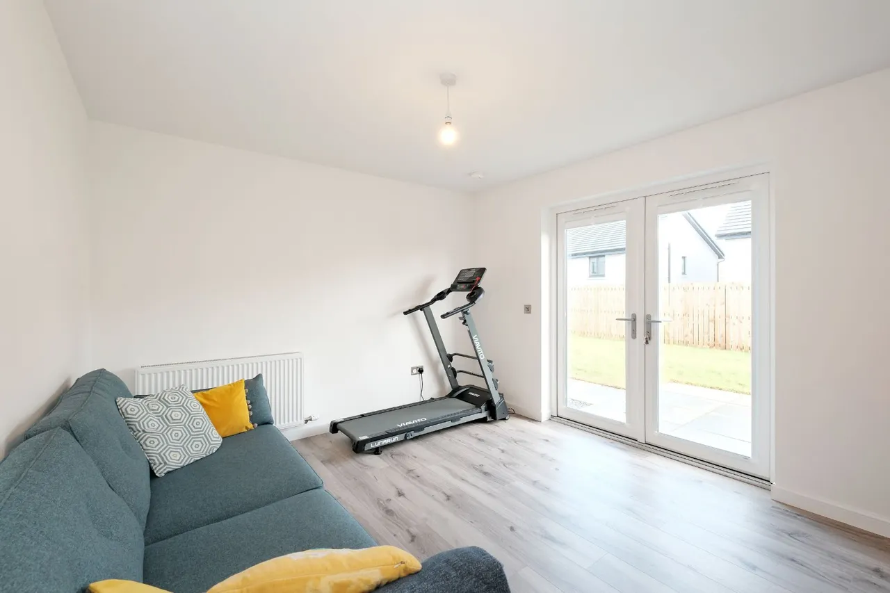 Daisy Close, Mintlaw, AB42, photo 10