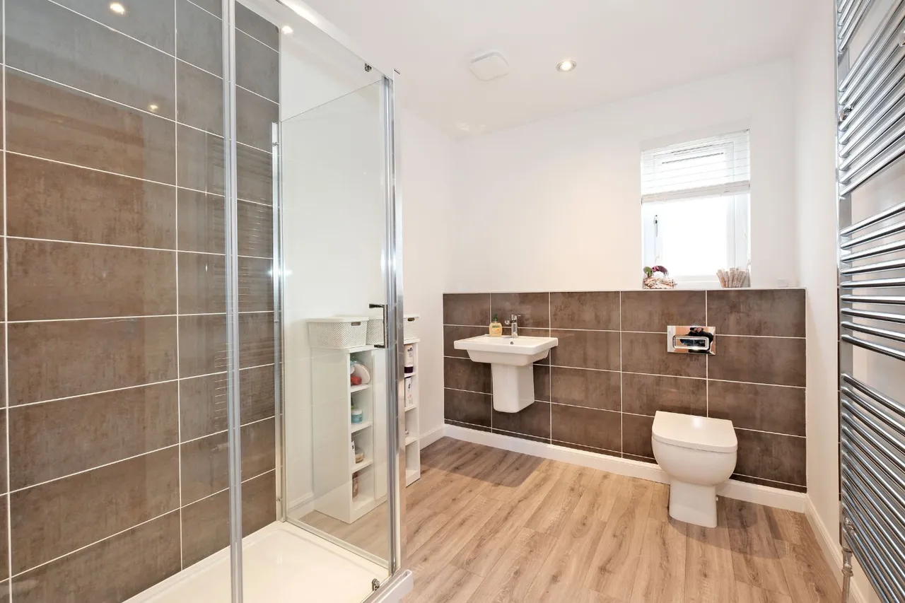 Daisy Close, Mintlaw, AB42, photo 17
