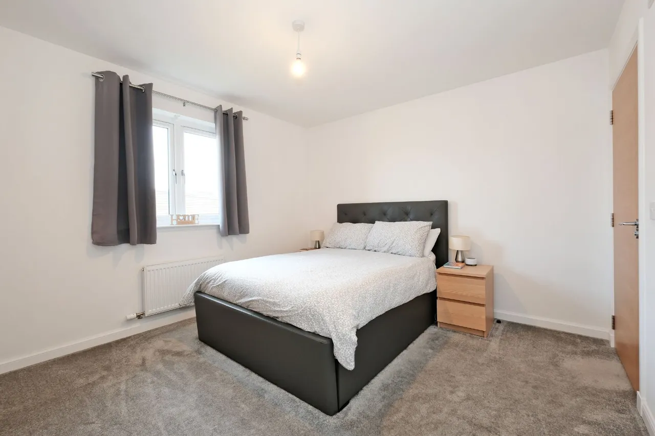 Daisy Close, Mintlaw, AB42, photo 18