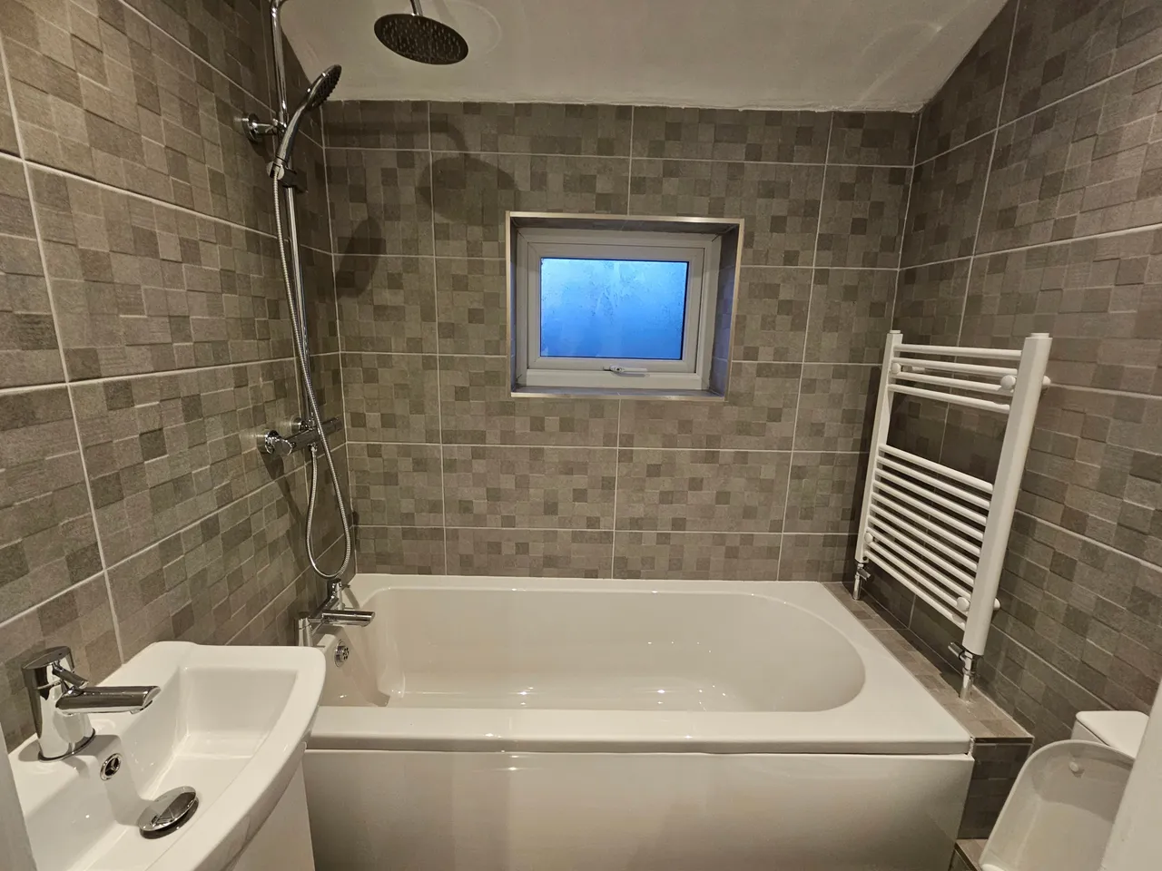 Atherton Road, Hindley Green, Wigan, WN2, photo 7