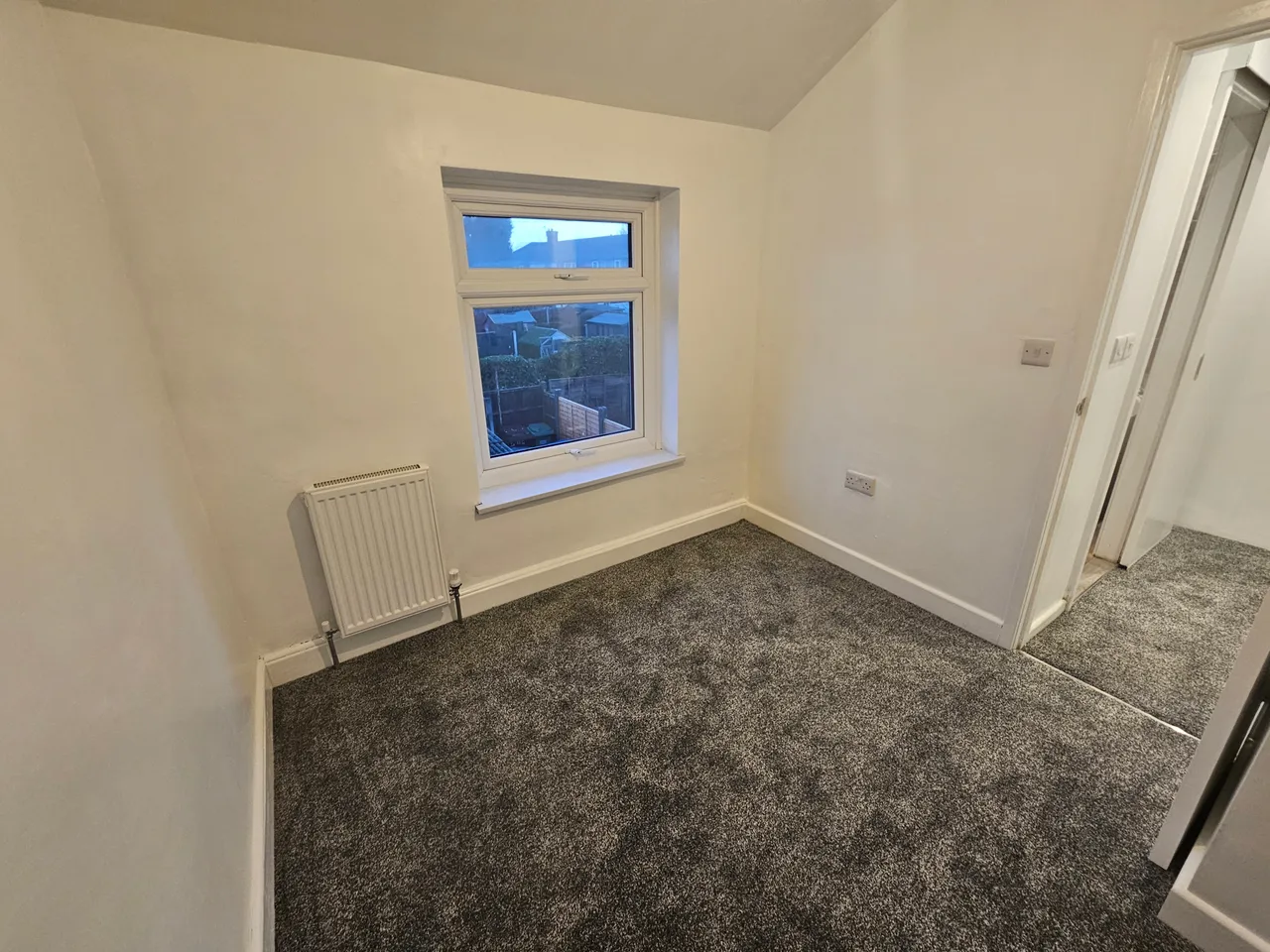 Atherton Road, Hindley Green, Wigan, WN2, photo 6