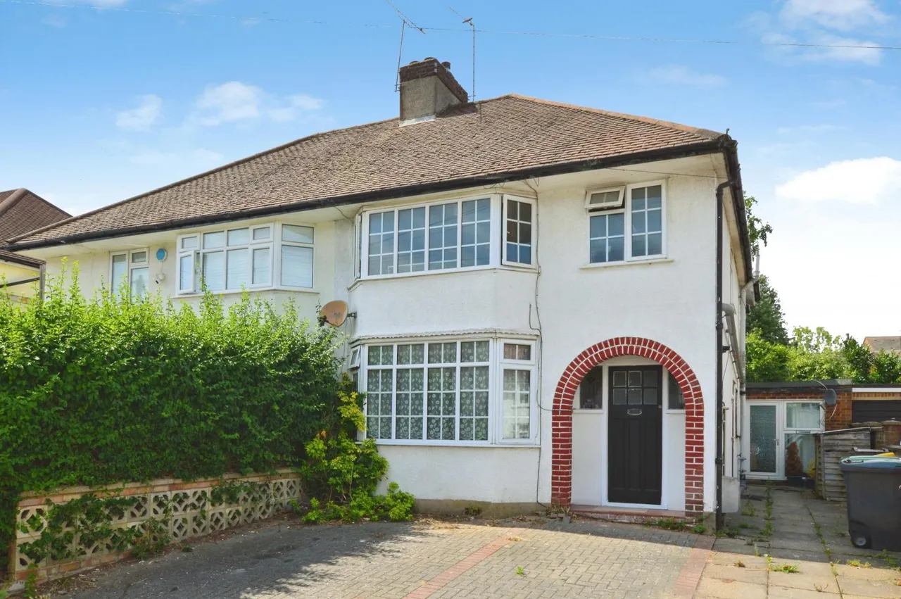 1 bed house to rent, Edward Close, St Albans, AL1