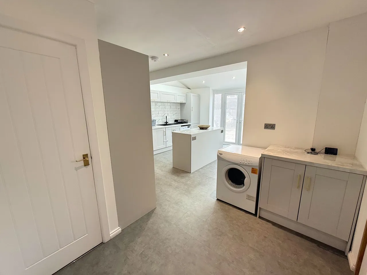 Cherry Lane, Sale, photo 6