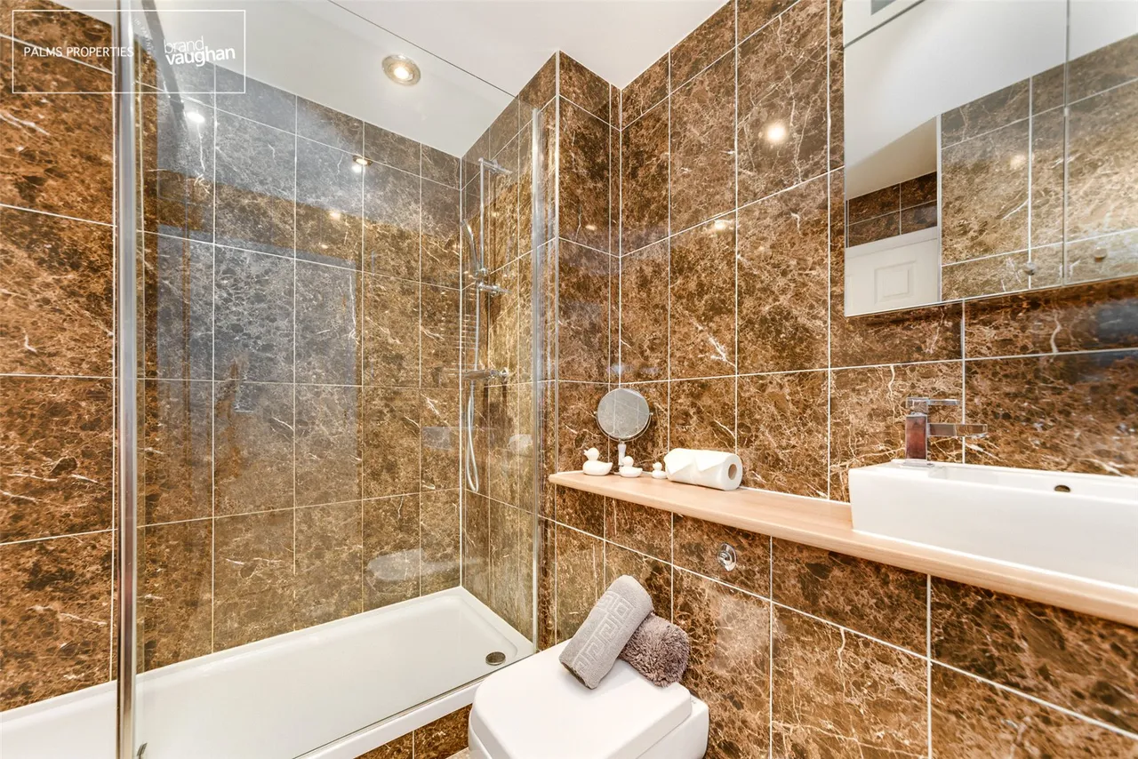St. Vincents Court, The Strand, BN2, photo 9