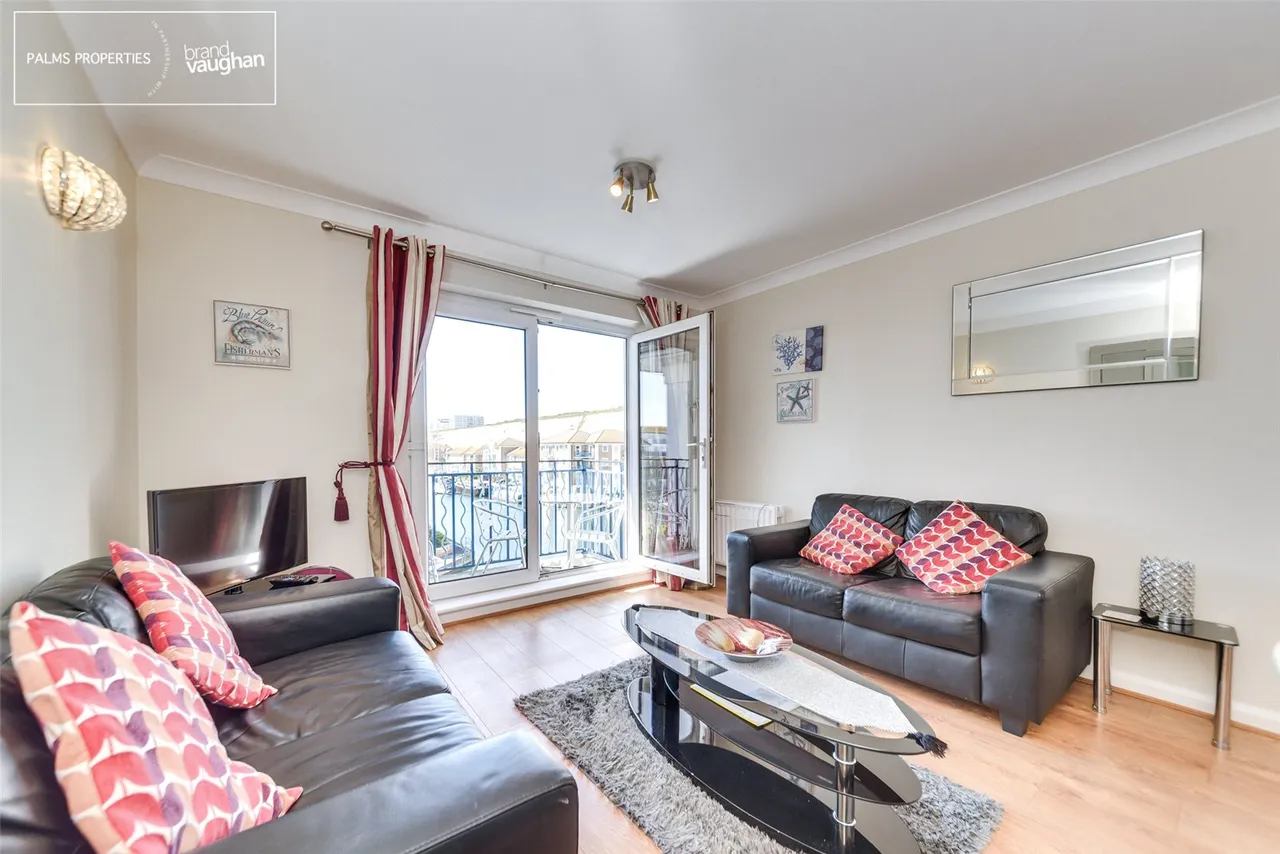 St. Vincents Court, The Strand, BN2, photo 3