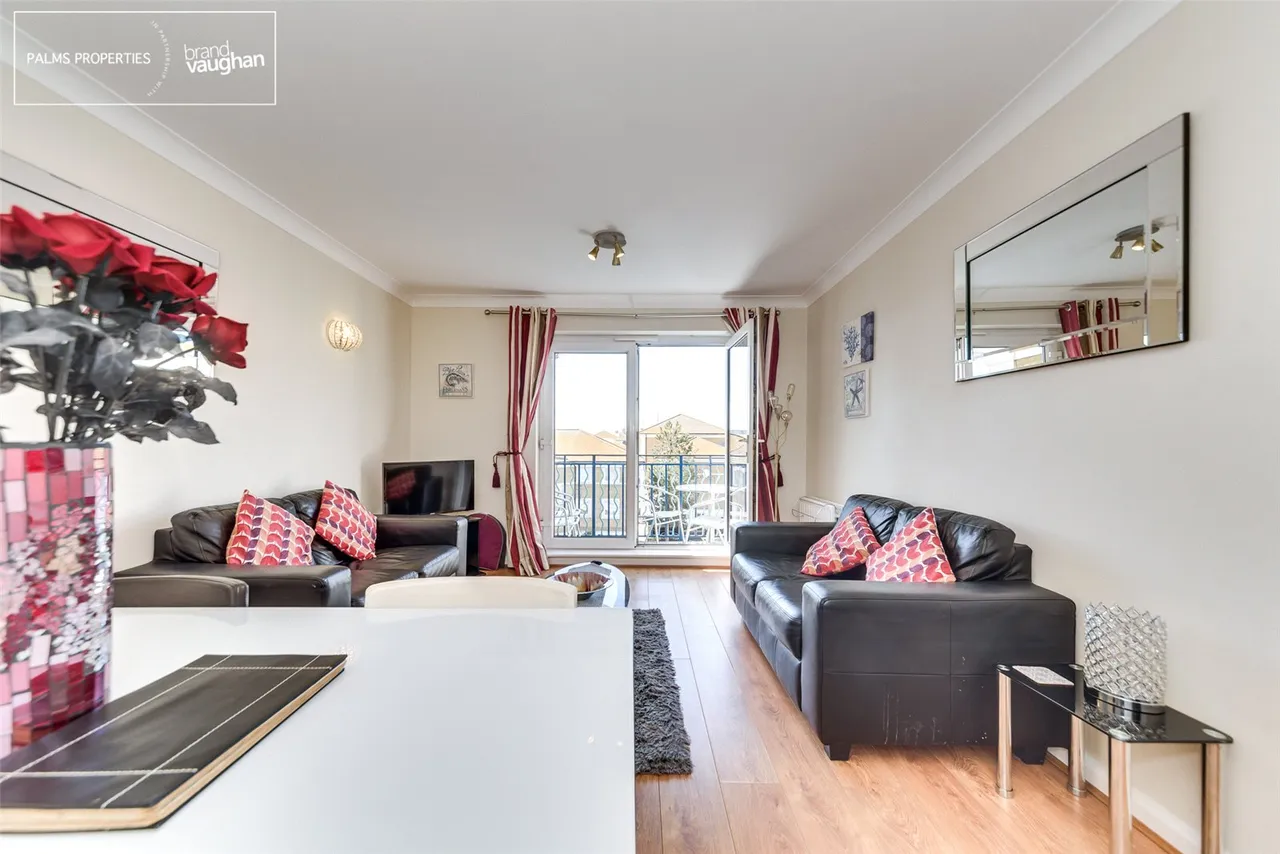 St. Vincents Court, The Strand, BN2, photo 11