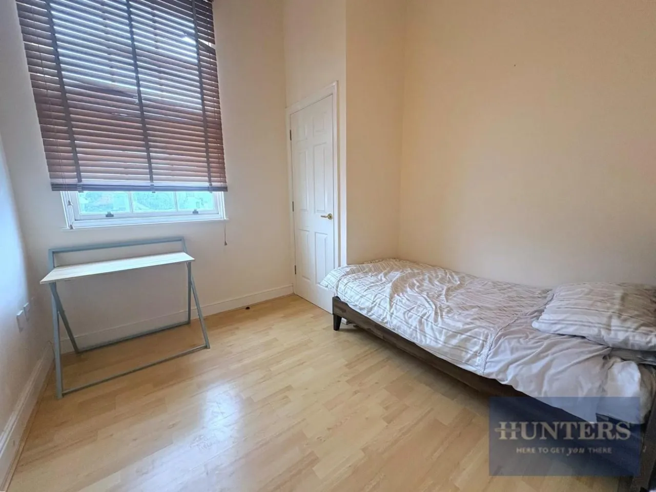 Berkeley Street, GL52, photo 5