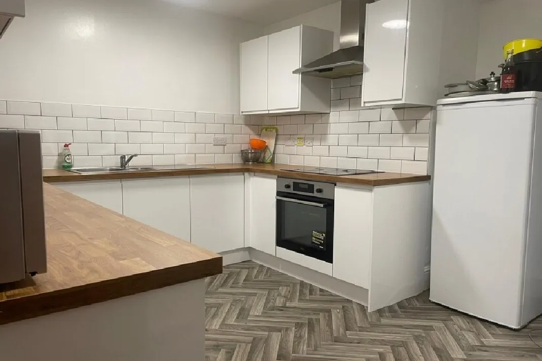 Woodhouse Road, NG18, photo 5