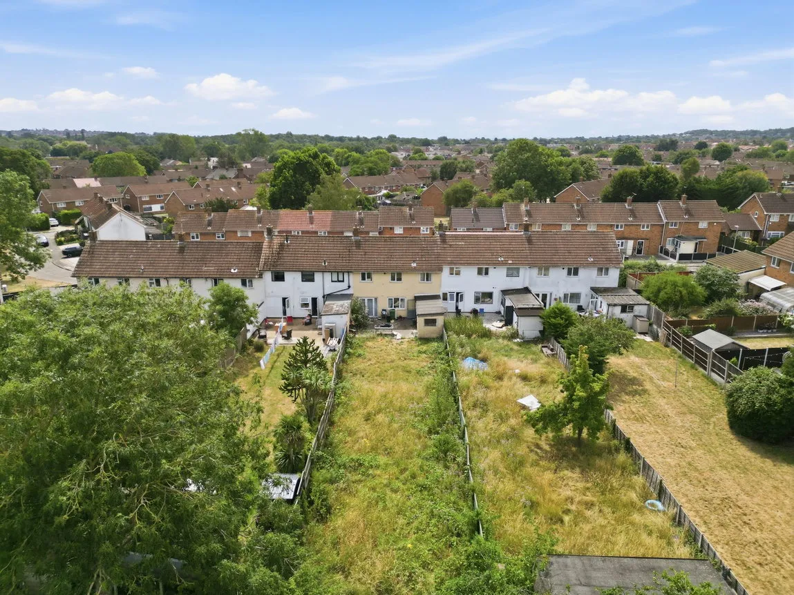 Theydon Crescent, Basildon, SS14, photo 17