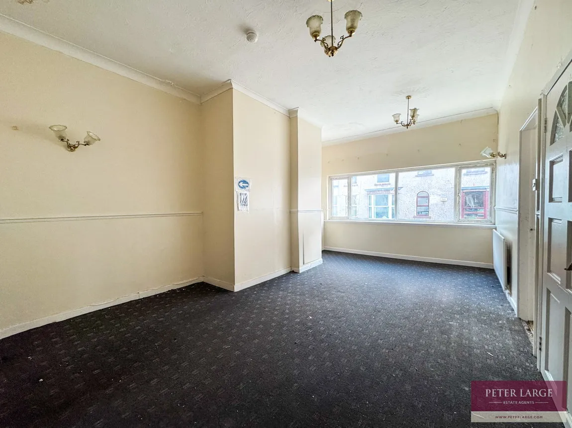 Kinmel Street, Rhyl, LL18 1AE, photo 7