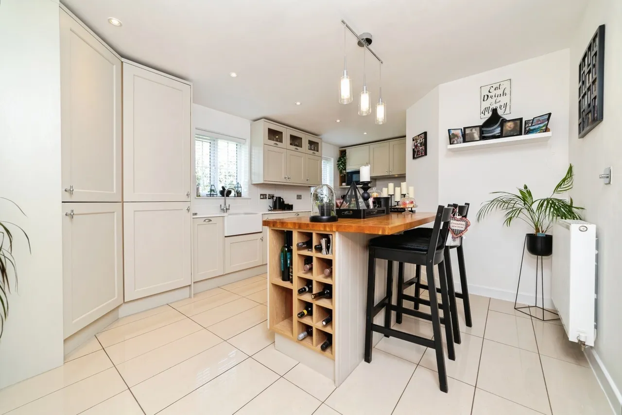 Poppyfields, Gamlingay, SG19, photo 12