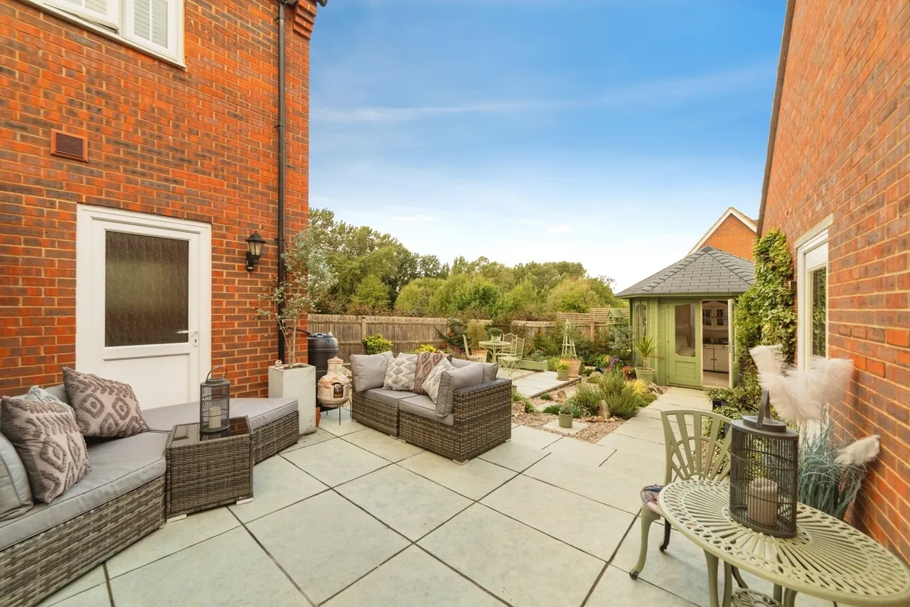 Poppyfields, Gamlingay, SG19, photo 31