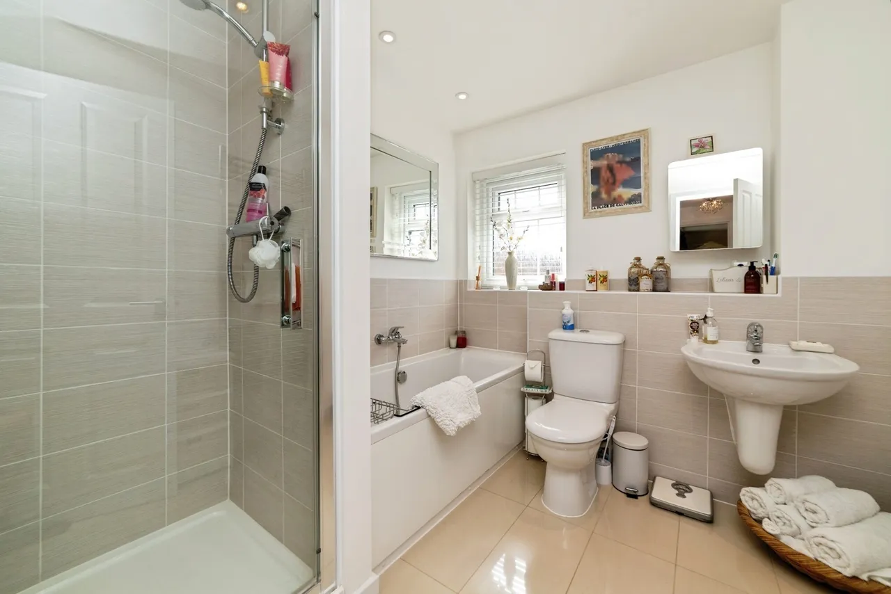 Poppyfields, Gamlingay, SG19, photo 25