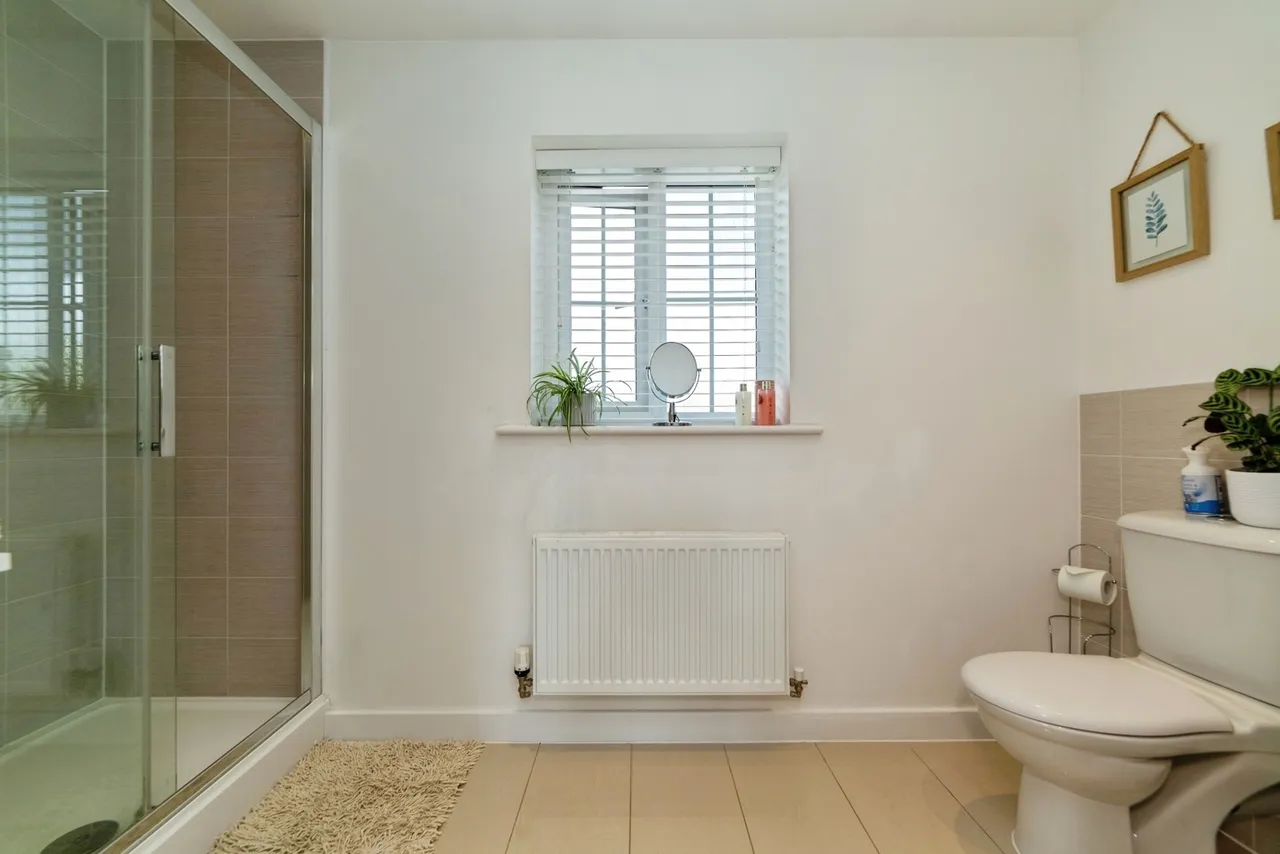 Poppyfields, Gamlingay, SG19, photo 18