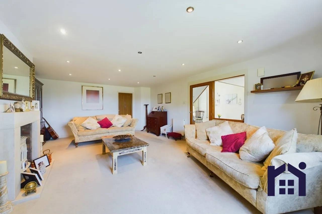 172a Longmeanygate, Midge Hall, Leyland, PR26 6TD, photo 7