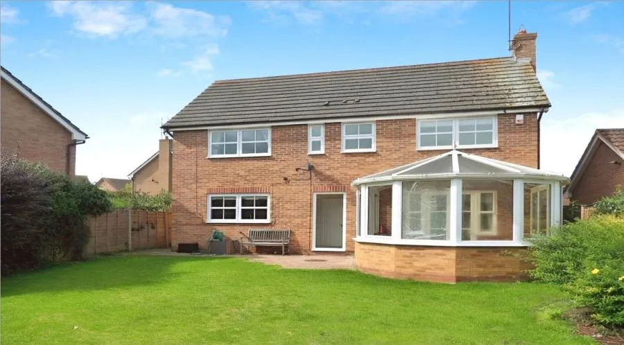 Marathon Close, Woodley, RG5, photo 2