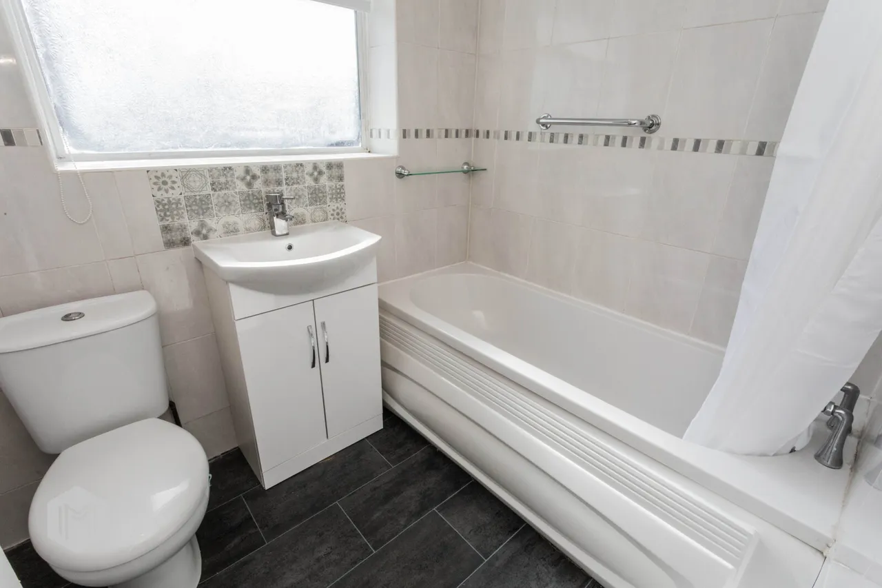 Cranwell Avenue, Culcheth, Warrington, WA3 4JY, photo 11