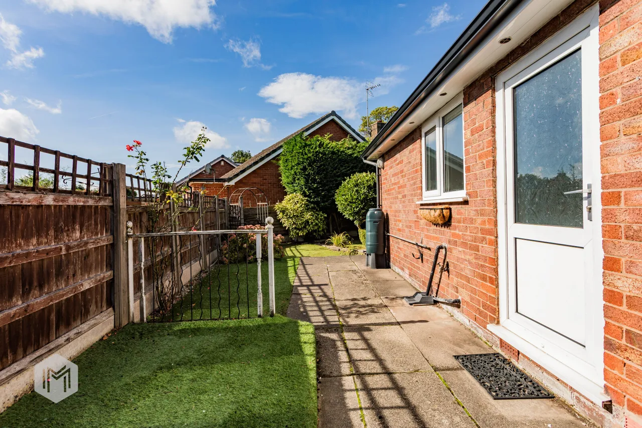 Cranwell Avenue, Culcheth, Warrington, WA3 4JY, photo 21