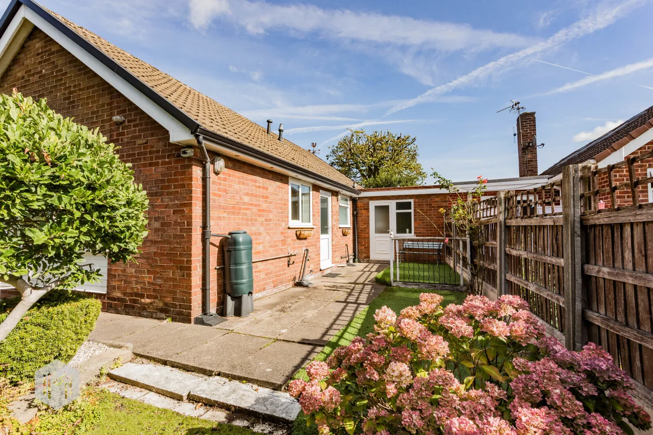 Cranwell Avenue, Culcheth, Warrington, WA3 4JY, photo 15