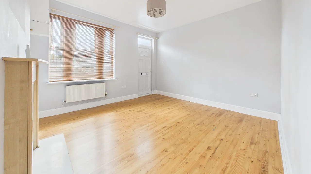 Harrington Street, Bourne, PE10, photo 5