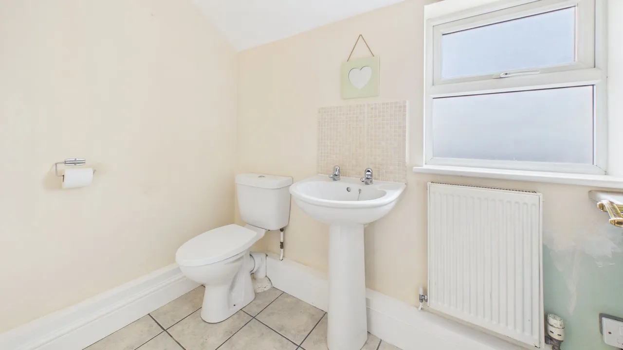 Harrington Street, Bourne, PE10, photo 12