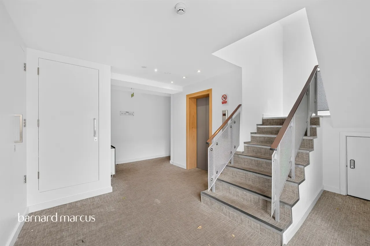 East Street, Epsom, photo 2